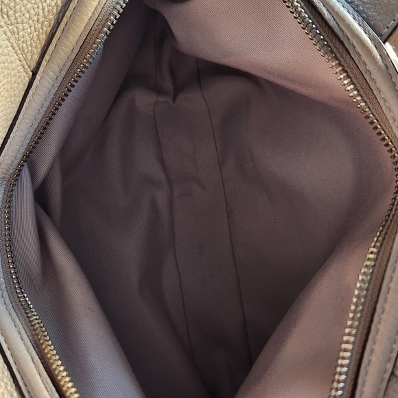 Coach Women's Lexy Taupe Leather Shoulder Bag. EUC - Picture 13 of 15